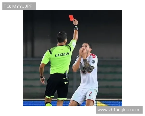 足球明星红牌数量揭秘：谁是场上最受惩罚的球员